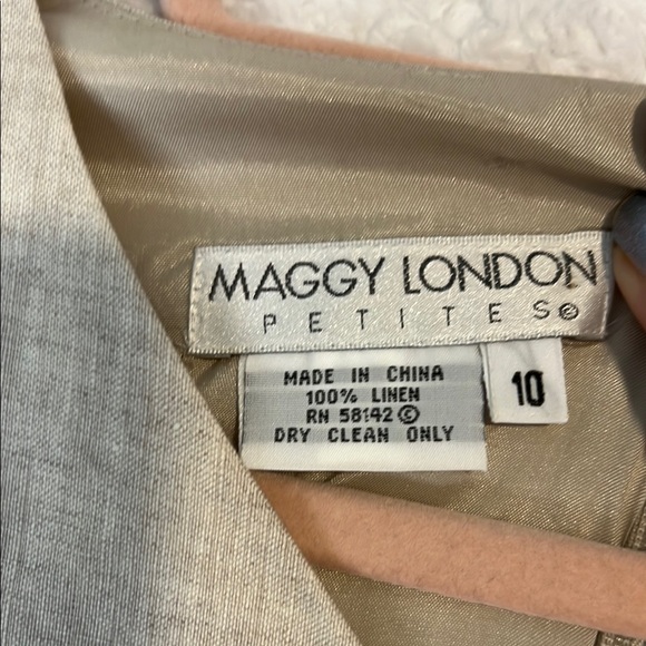 Maggy London Petites Cream Linen Dress with soft pastel embroidery 10P Exquisite - Picture 2 of 8